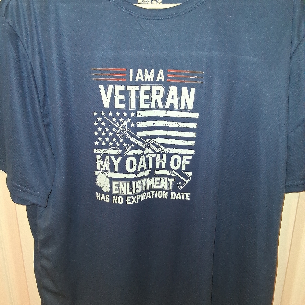 Navy Blue T-Shirt Veteran Oath T-Shirt Size XL